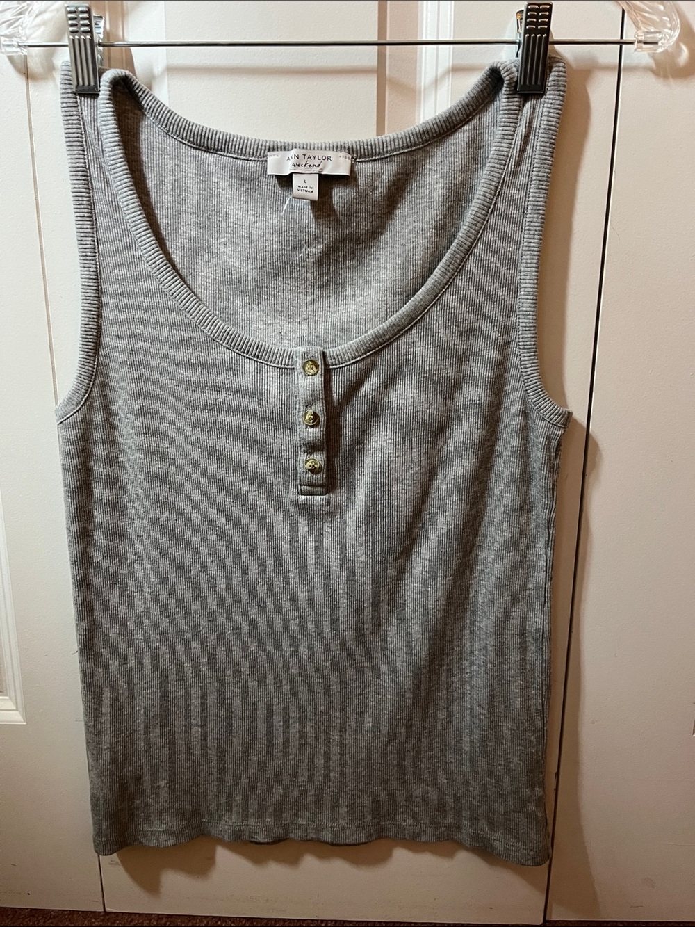 Ann Taylor Light Gray Ribbed Henley Tank Top